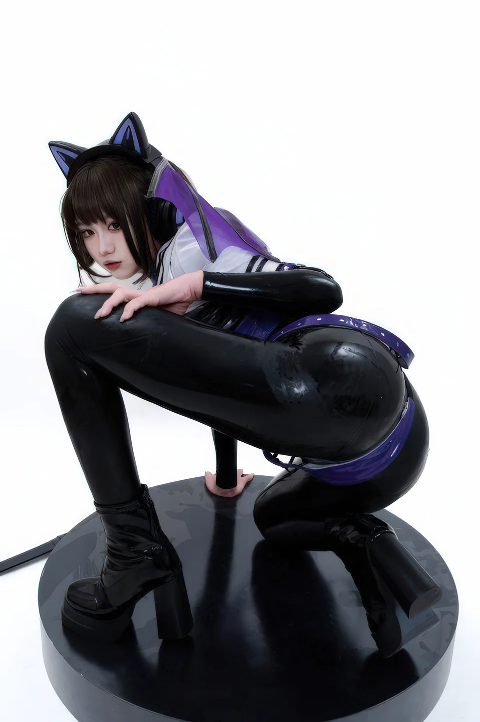 柒柒要乖哦 - No.066 白棚胶衣 [78P-231MB] tg@simisebaisi 【丝足阁】028.webp